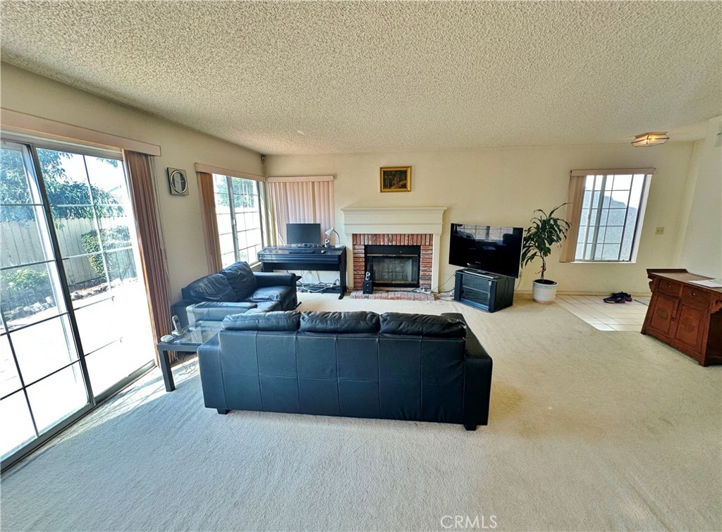 11083 Pacific Street Property Photo
