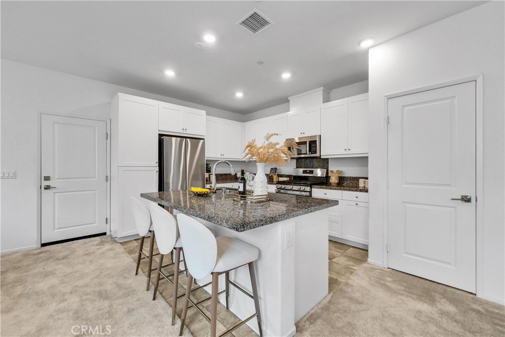 5584 Kate Way 10 Property Photo 7