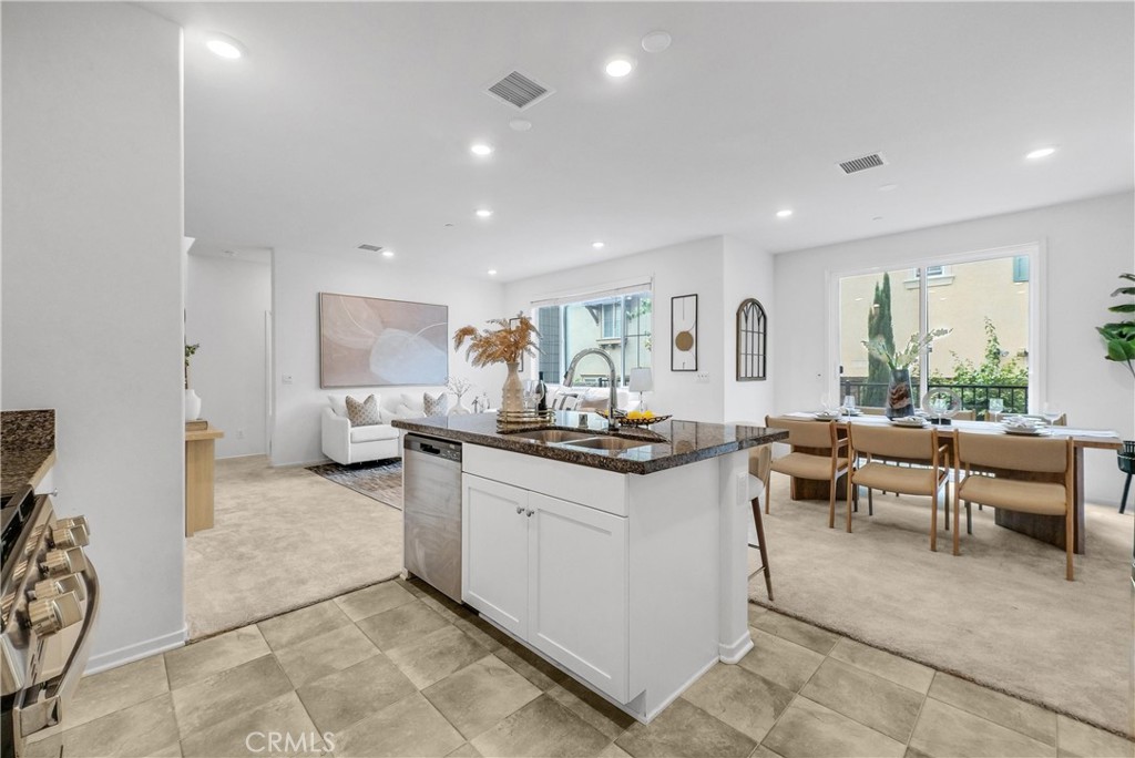 5584 Kate Way 10 Property Photo 9