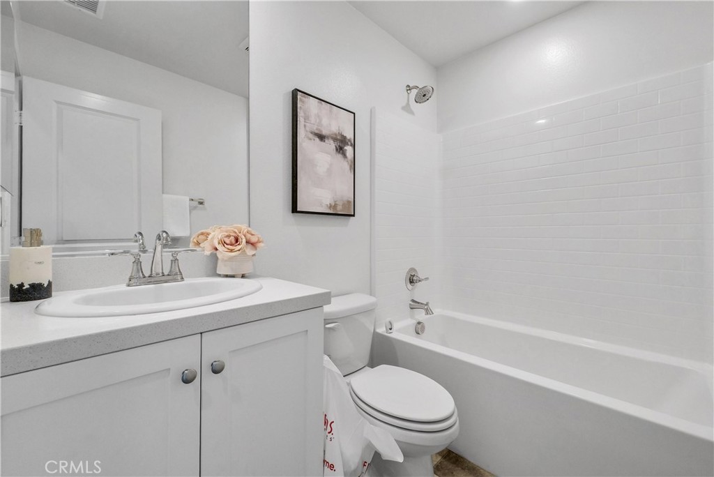 5584 Kate Way 10 Property Photo 12