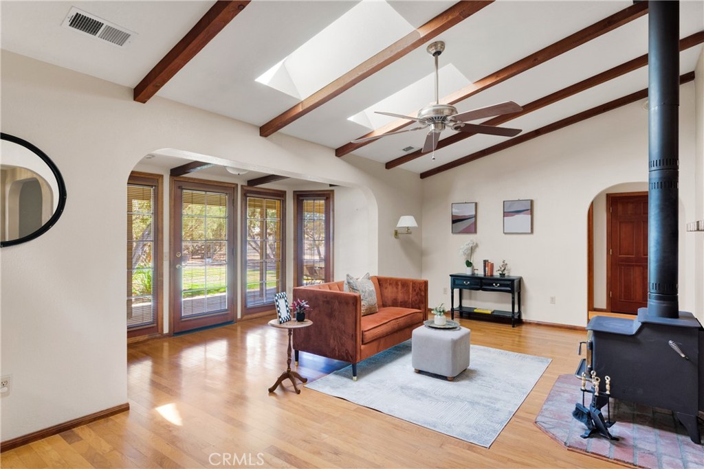 17168 Ryeland Road Property Photo 10