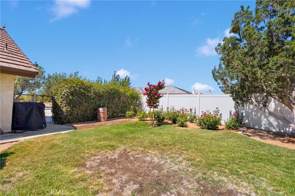 17168 Ryeland Road Property Photo 43