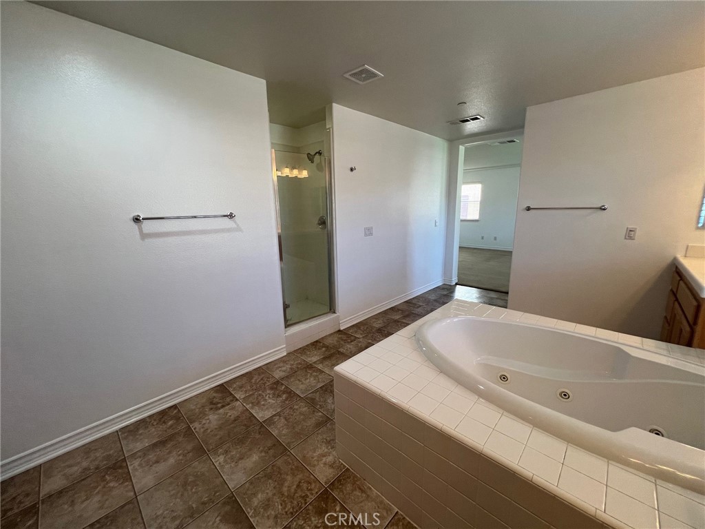 15688 Portenza Drive Property Photo 2