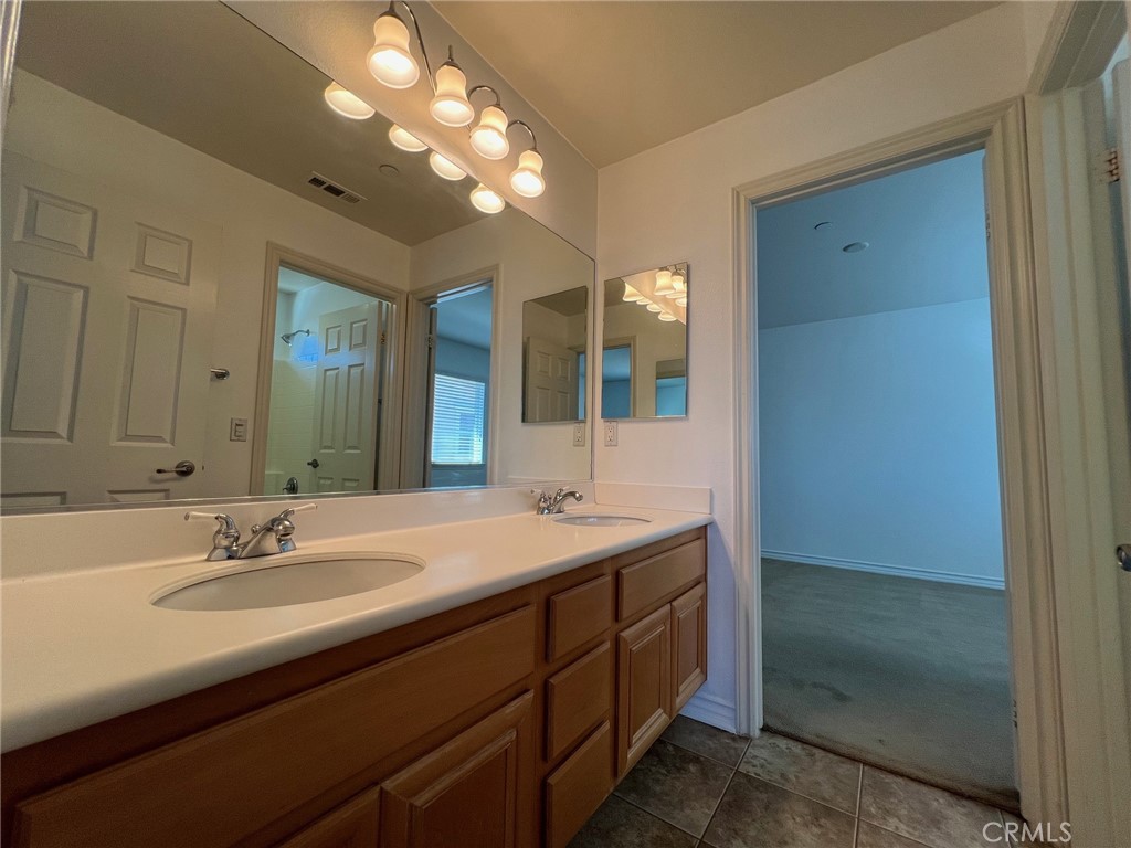 15688 Portenza Drive Property Photo 7