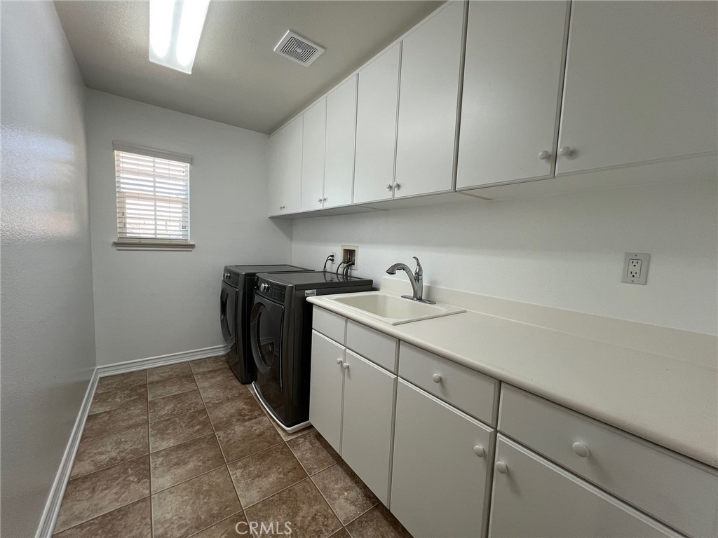 15688 Portenza Drive Property Photo 9