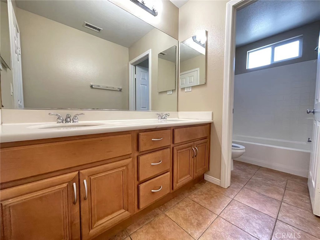 12761 Wild Horse Way Property Photo 12