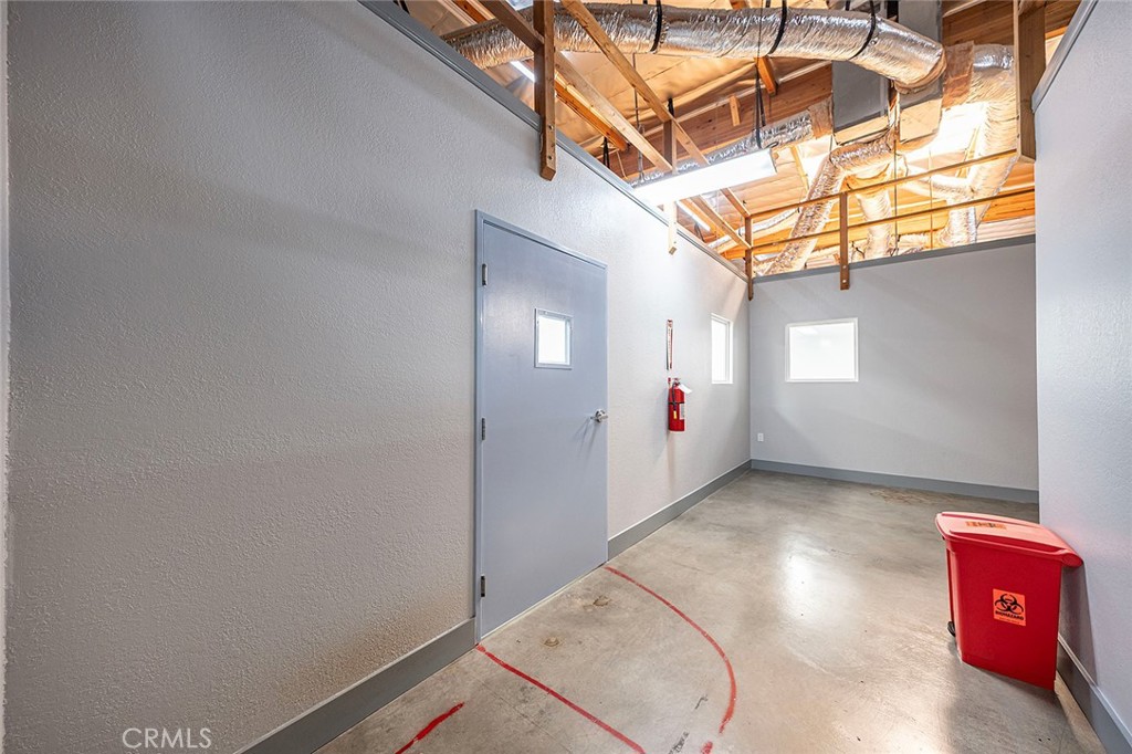 845 Meridian Street Property Photo 8