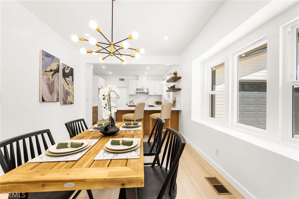 627 E Villa Street Property Photo 15