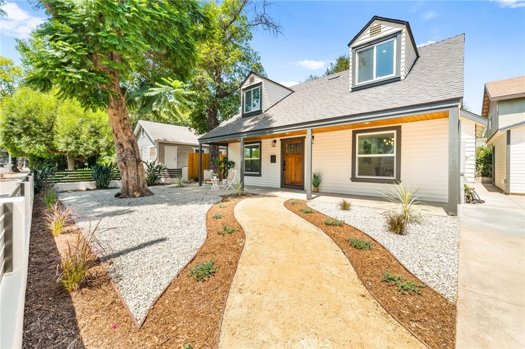 627 E Villa Street Property Photo 57