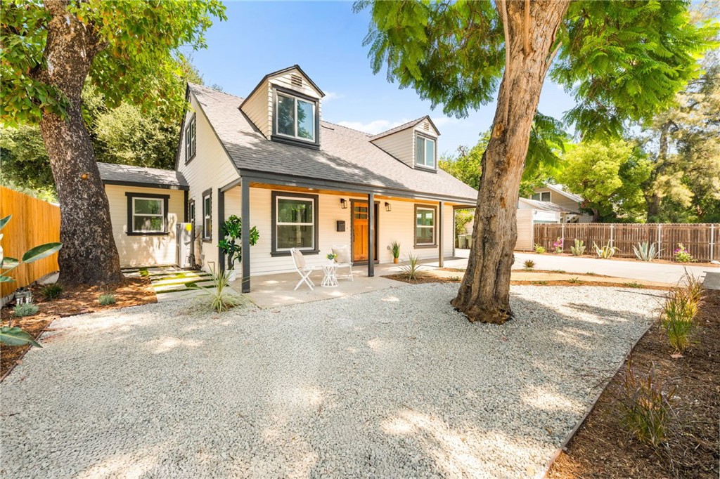 627 E Villa Street Property Photo 58