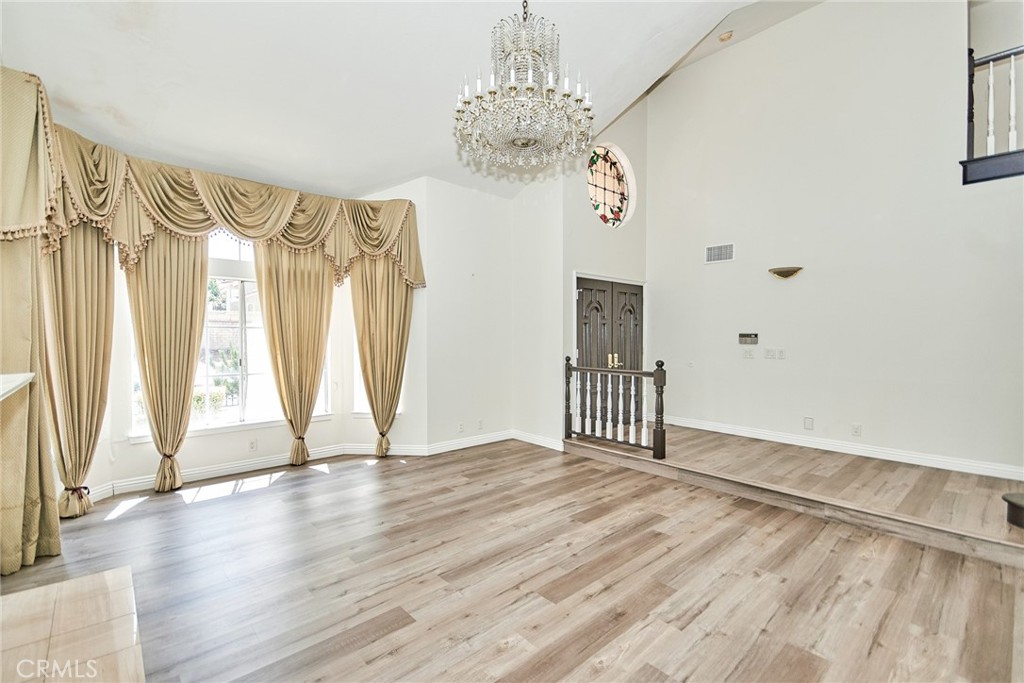 17611 Calle Barcelona Property Photo 6