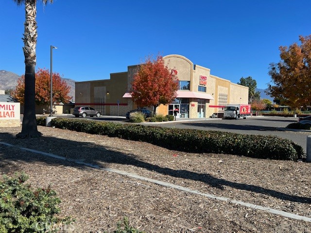 1300 San Jacinto Avenue Property Photo 8