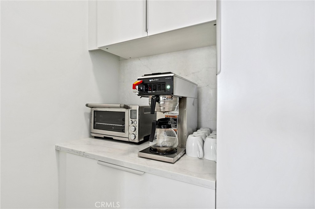 47090 Amir Drive Property Photo 17