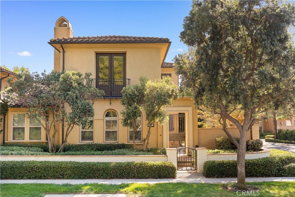 34 Upperbend Property Photo 1