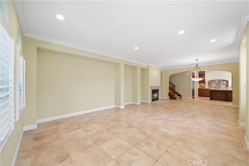 34 Upperbend Property Photo 6