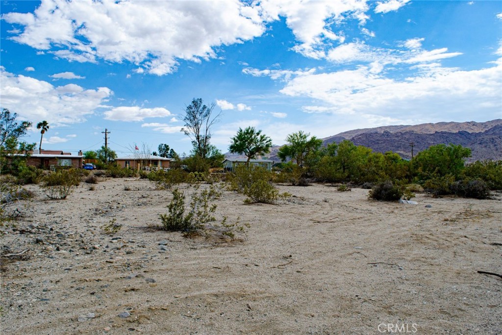 74908 Baseline Road Property Photo 2