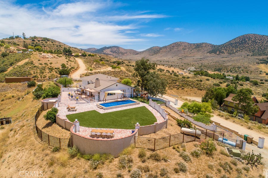 9175 Yucca Hills Property Photo 2