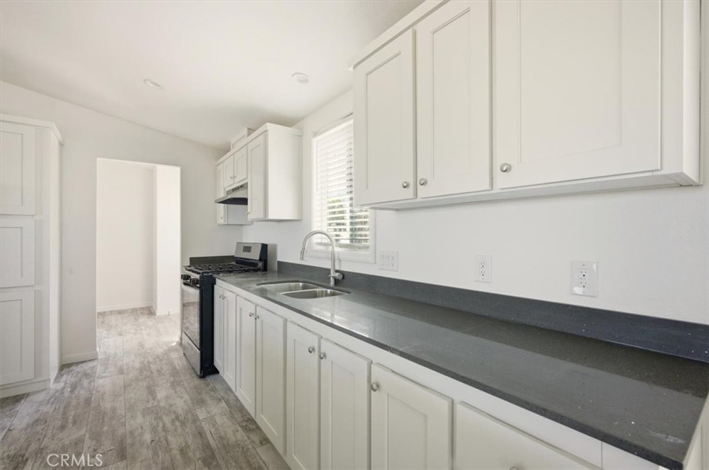 9622 Via Verde Avenue Property Photo 14