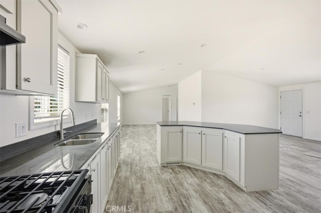 9622 Via Verde Avenue Property Photo 15