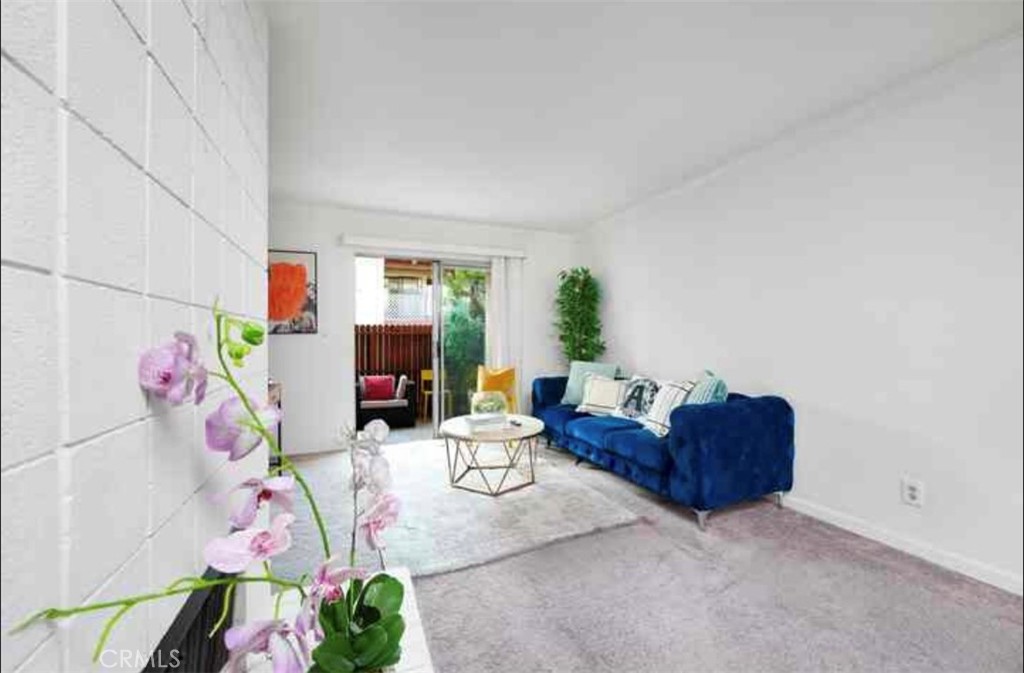 23617 Golden Springs Property Photo 3