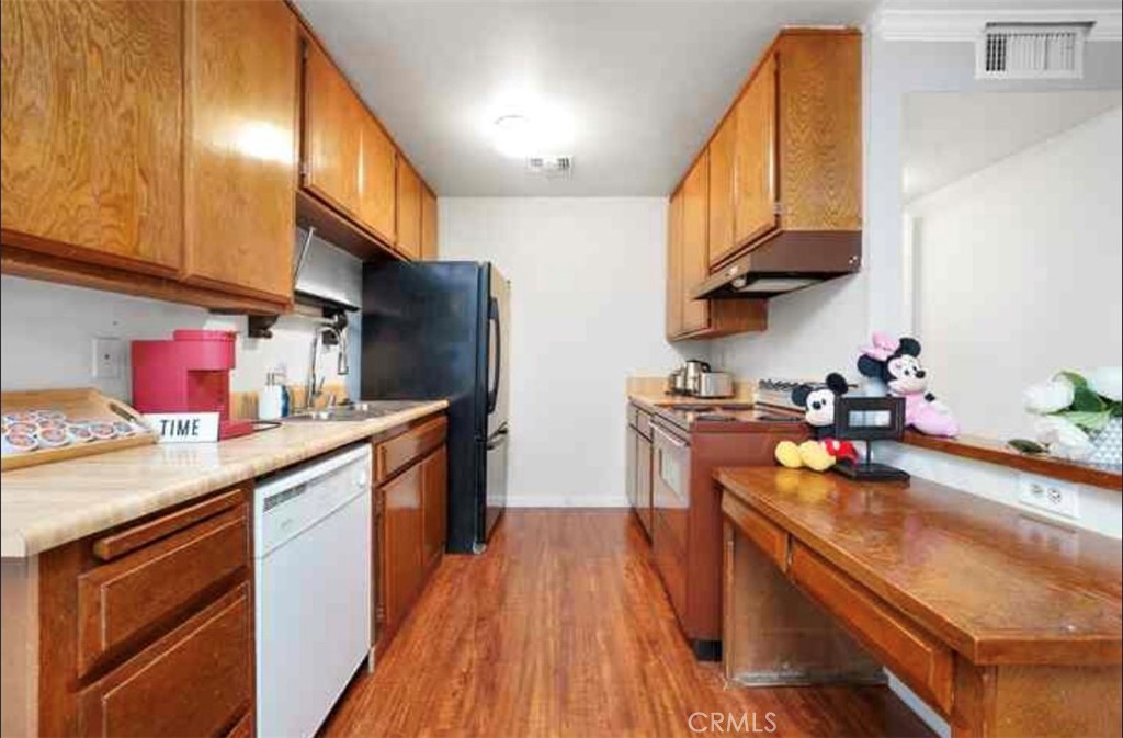 23617 Golden Springs Property Photo 10