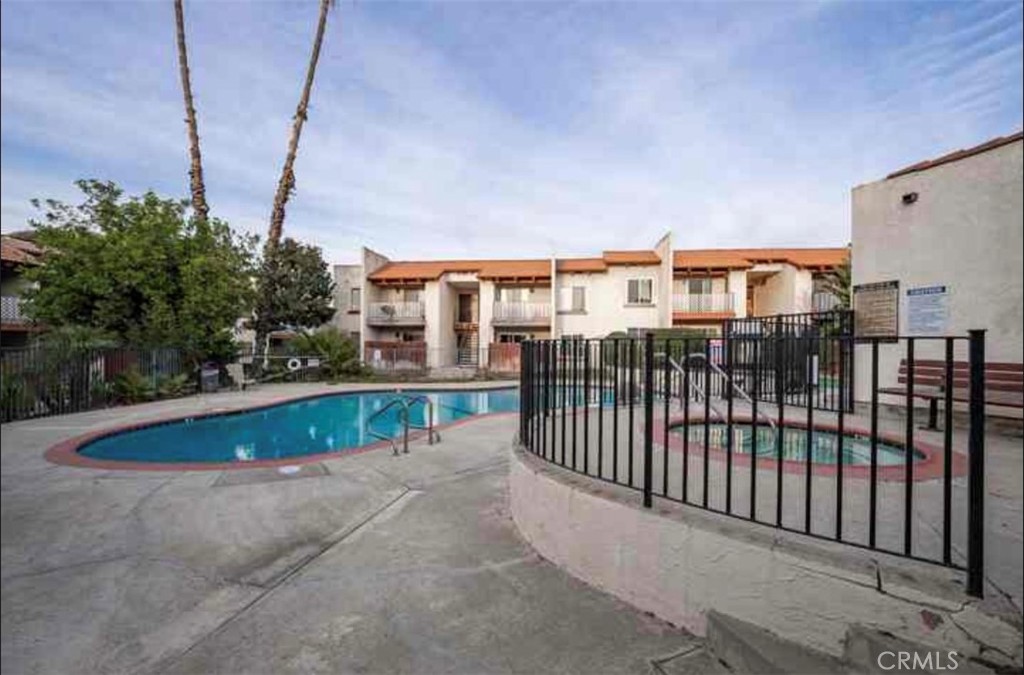 23617 Golden Springs Property Photo 14