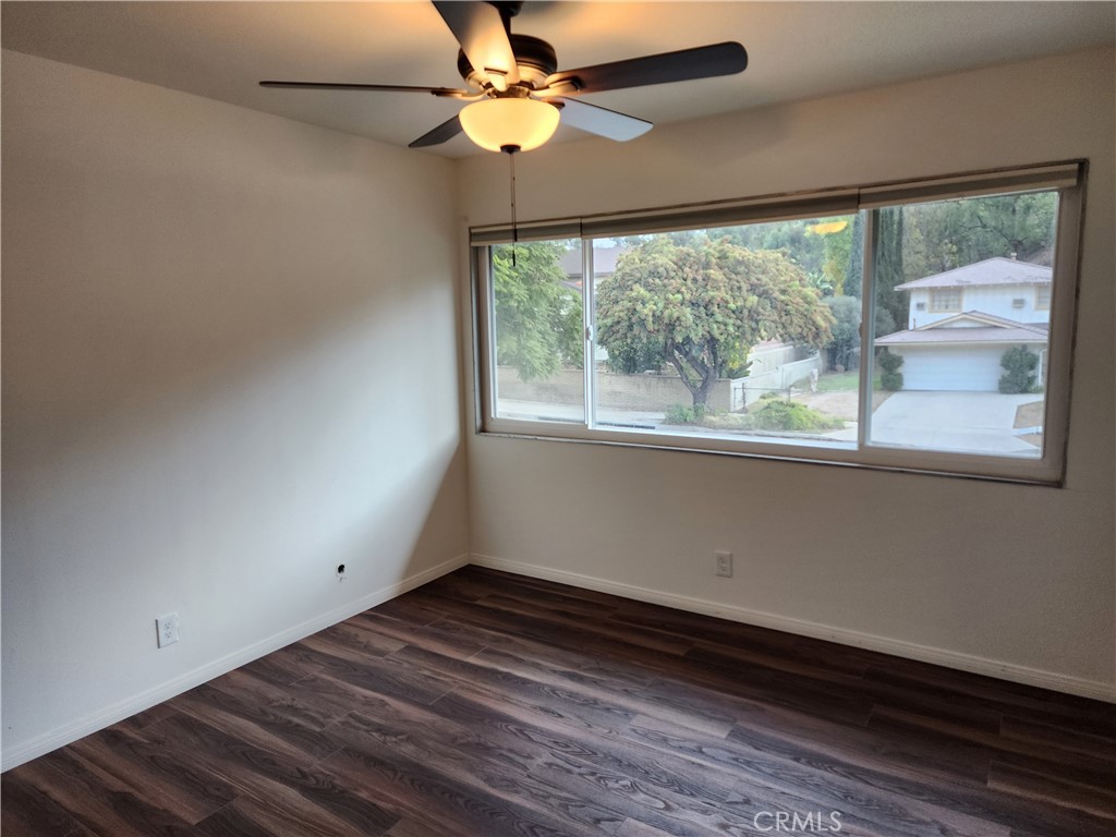 2523 Deerpark Drive Property Photo 13