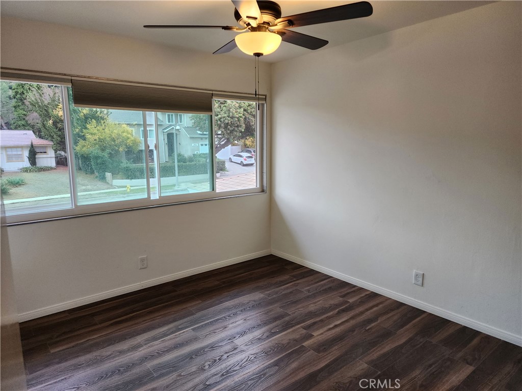 2523 Deerpark Drive Property Photo 17