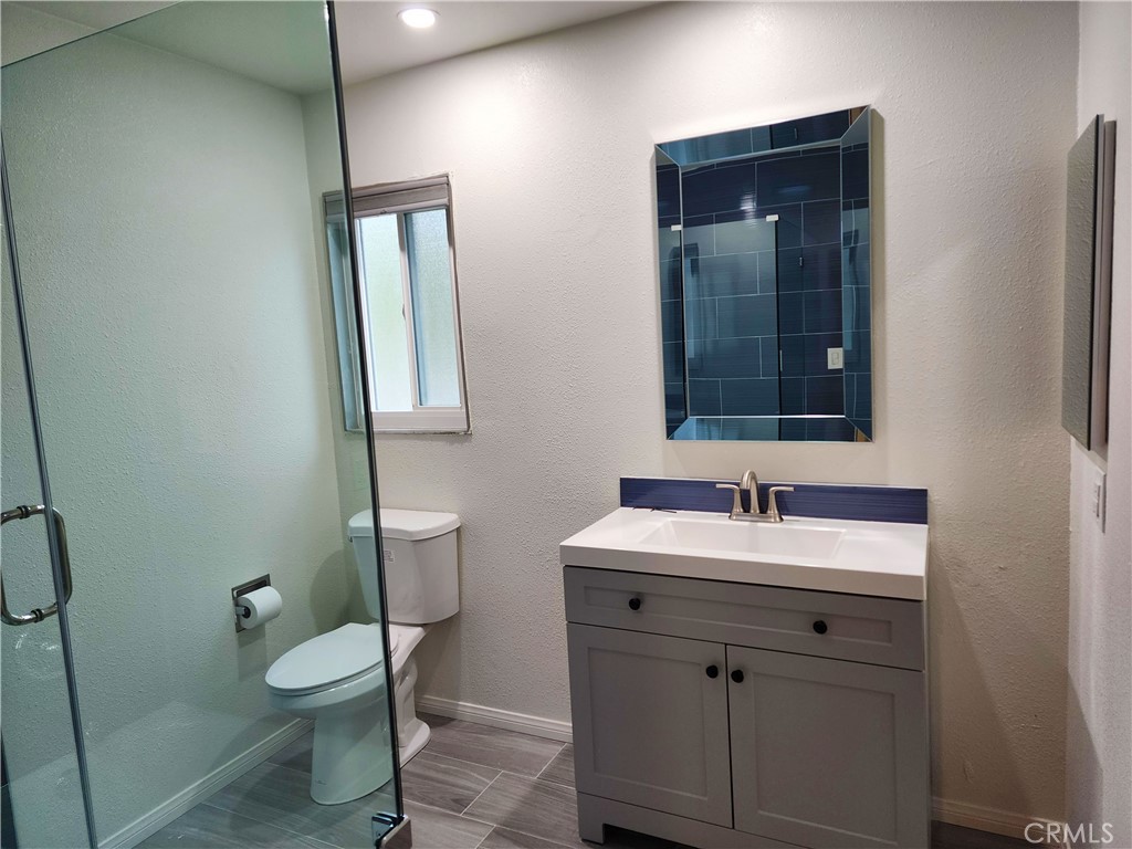 2523 Deerpark Drive Property Photo 18