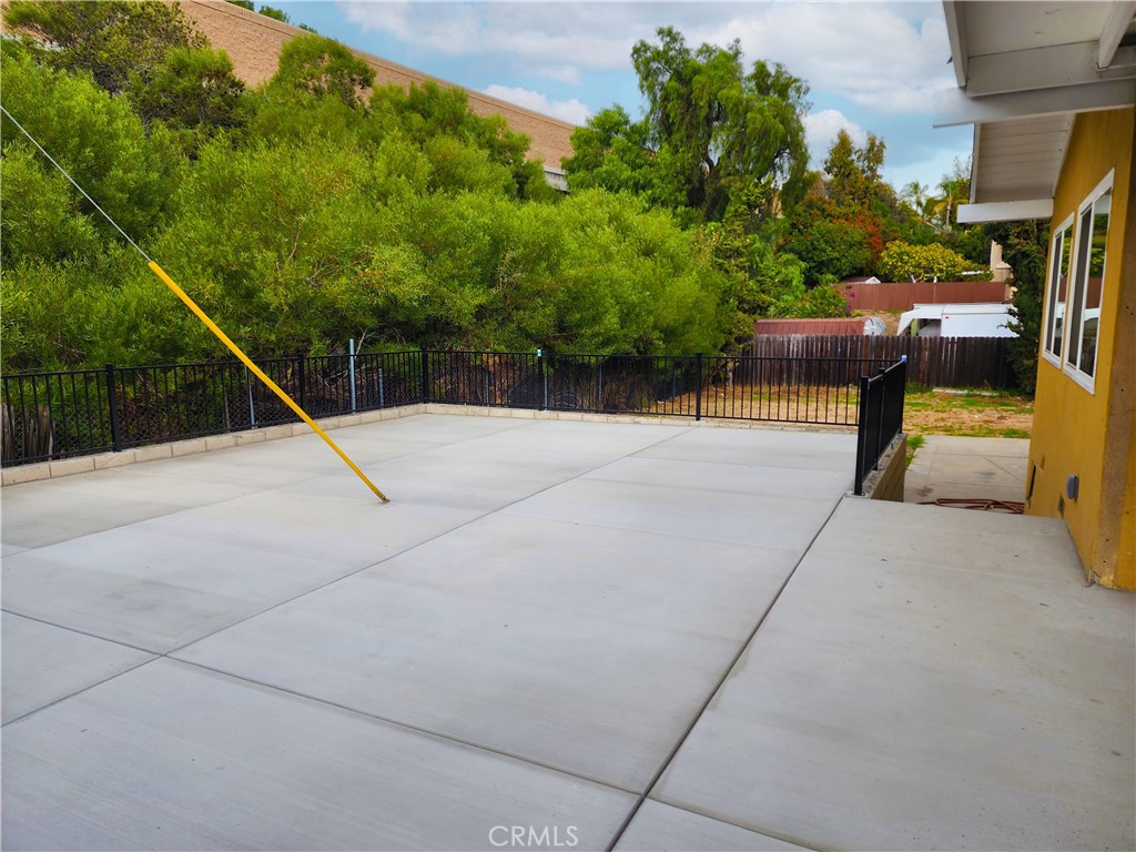 2523 Deerpark Drive Property Photo 19