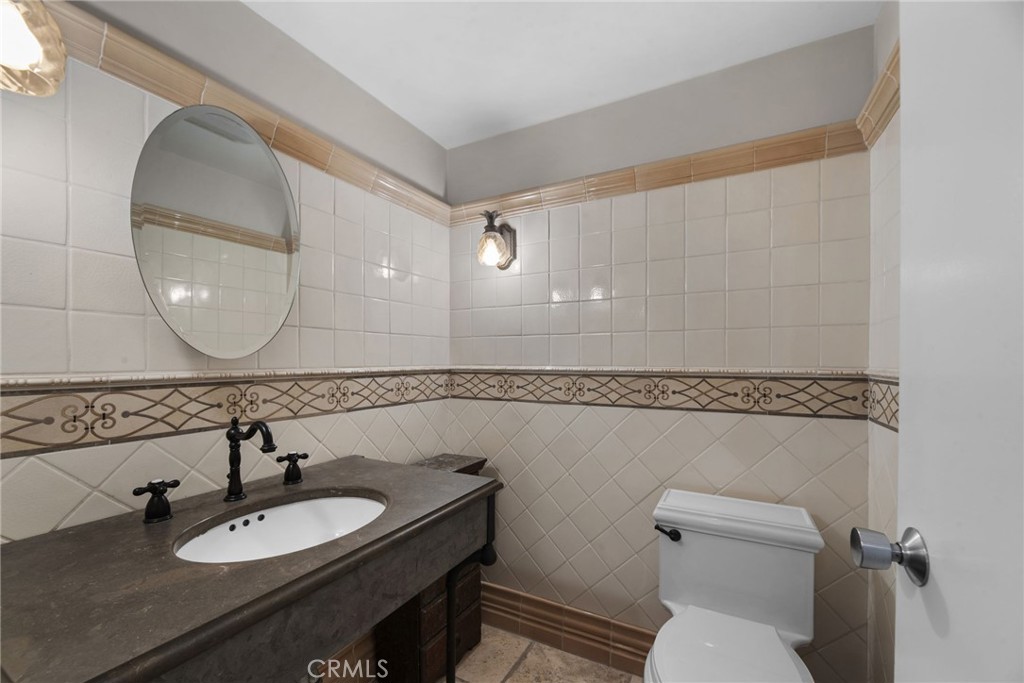 4 Jib Street 3 Property Photo 34