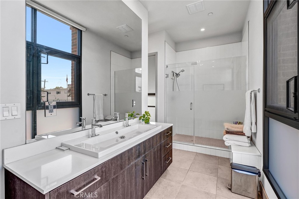 820 Mission Street 100 Property Photo 24