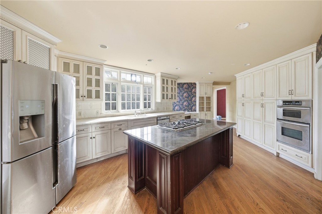 1210 Rodeo Road Property Photo 10
