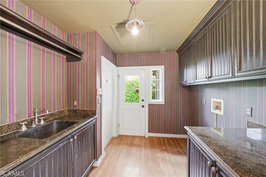 1210 Rodeo Road Property Photo 12