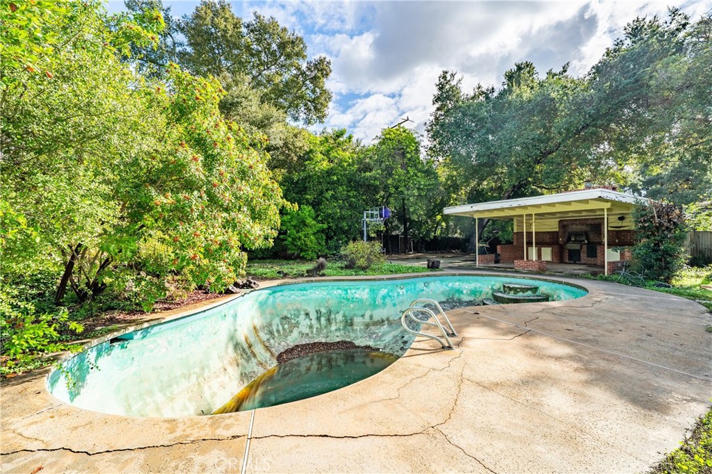 1210 Rodeo Road Property Photo 45