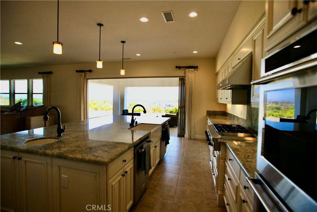 41907 Arbor Glen Dr. Property Photo 7