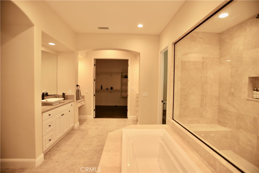 41907 Arbor Glen Dr. Property Photo 23