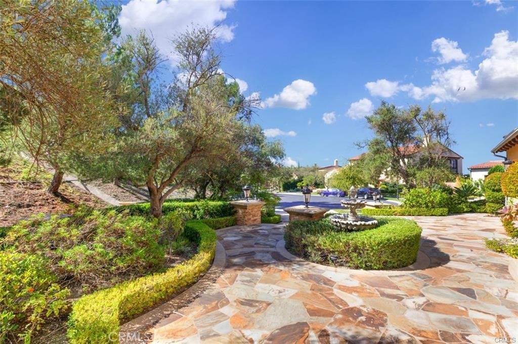 21 Ridgeview Property Photo 6