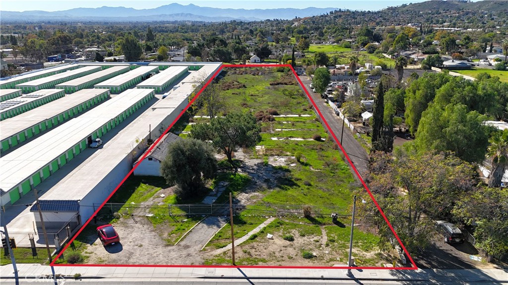 5934 Mission Property Photo 2