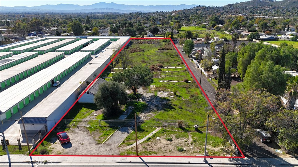 5934 Mission Property Photo 2