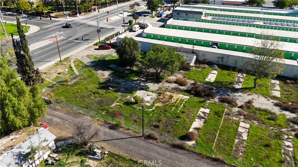 5934 Mission Property Photo 15