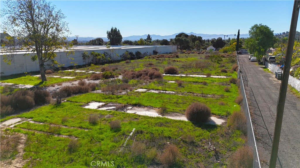 5934 Mission Property Photo 19