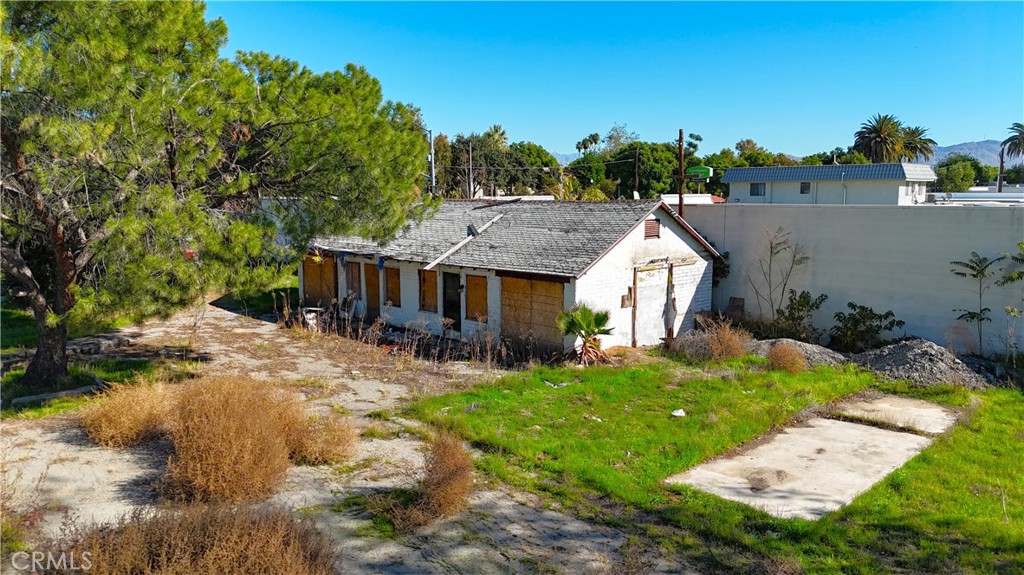 5934 Mission Property Photo 22