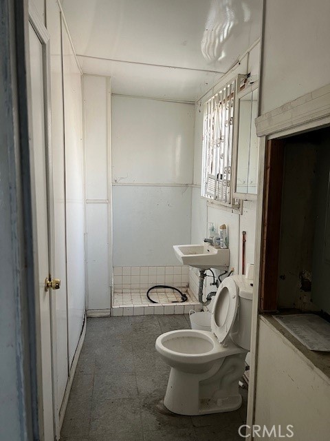 1724 W 2nd Property Photo 10
