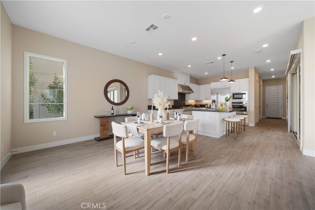 157 Scale Property Photo 19