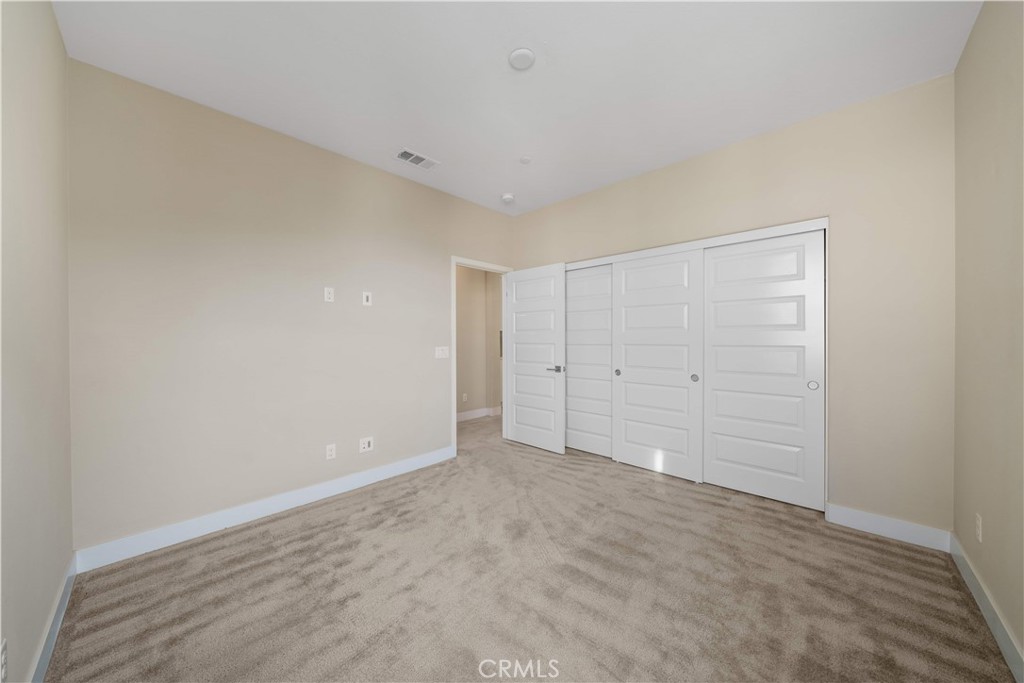157 Scale Property Photo 37