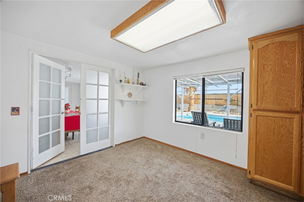 7725 Sahara Property Photo 20