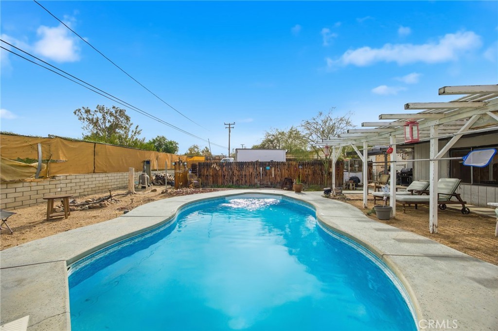 7725 Sahara Property Photo 24