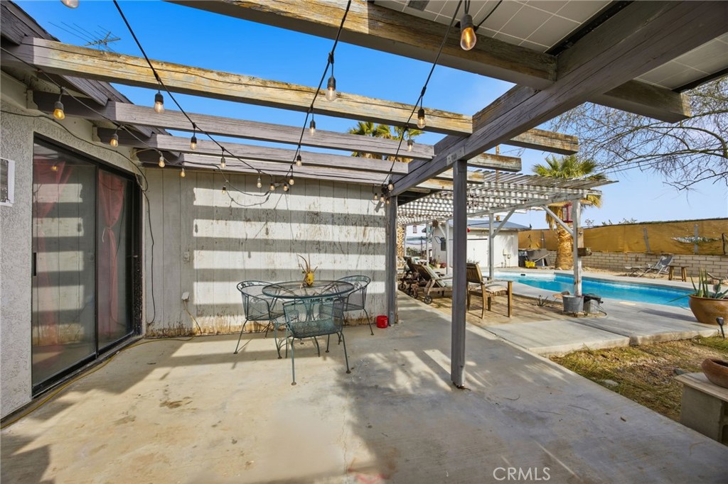 7725 Sahara Property Photo 27
