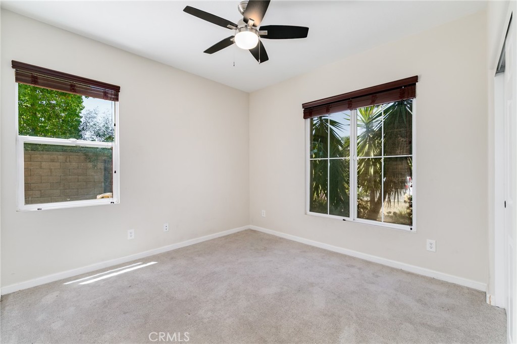 27297 Honey Scented Property Photo 14